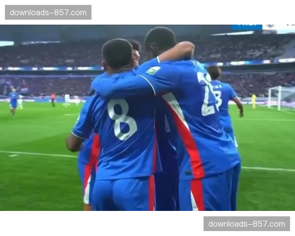 即时战报:帕德博恩与圣保利上演进球大战,目前比分3-3。 即时战报:帕德博恩与圣保利上演进球大战,目前比分3-3。